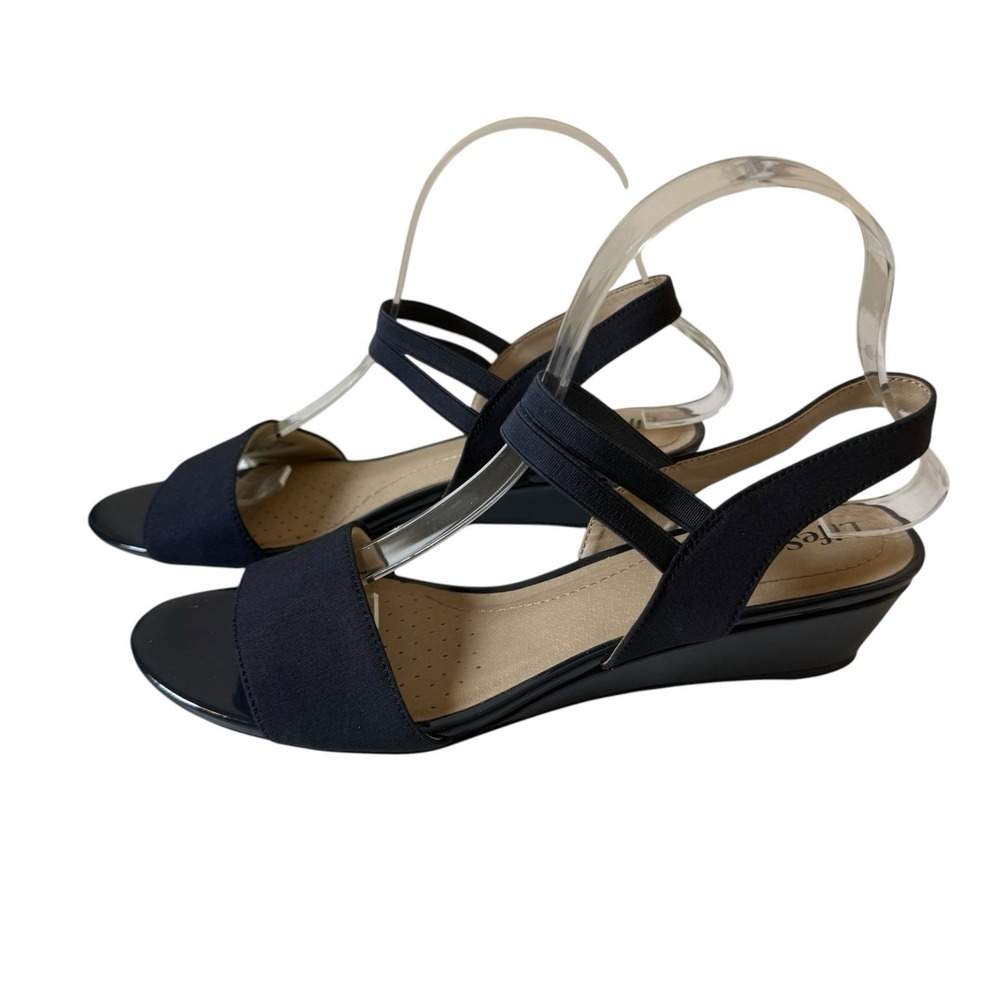 LifeStride Yolo Women's Wedge Strappy Sandals Navy Size 8.5 Neutral Minimalist